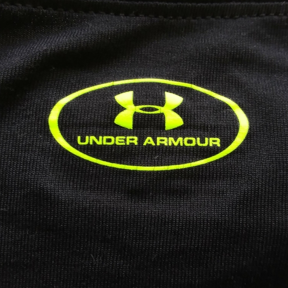 Under Armour HeatGear Glow in the Dark Logo Shirt - Picture 6 of 6